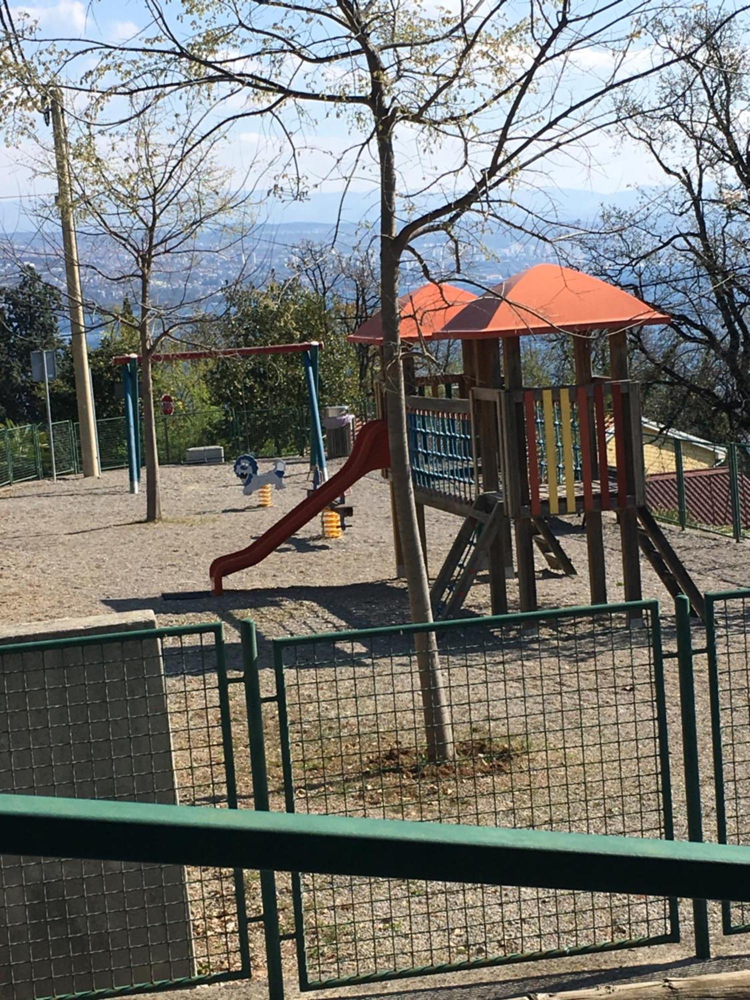 Apartments Kiki Опатия Екстериор снимка